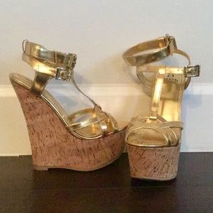 Scene, Marya, Gold, Brand new